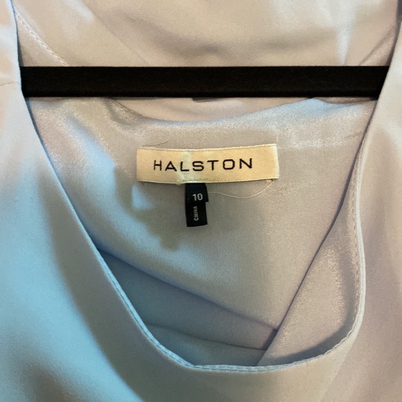 Halston size 10 light blue shorter on the inside. Short sleeves worn once - Picture 3 of 3